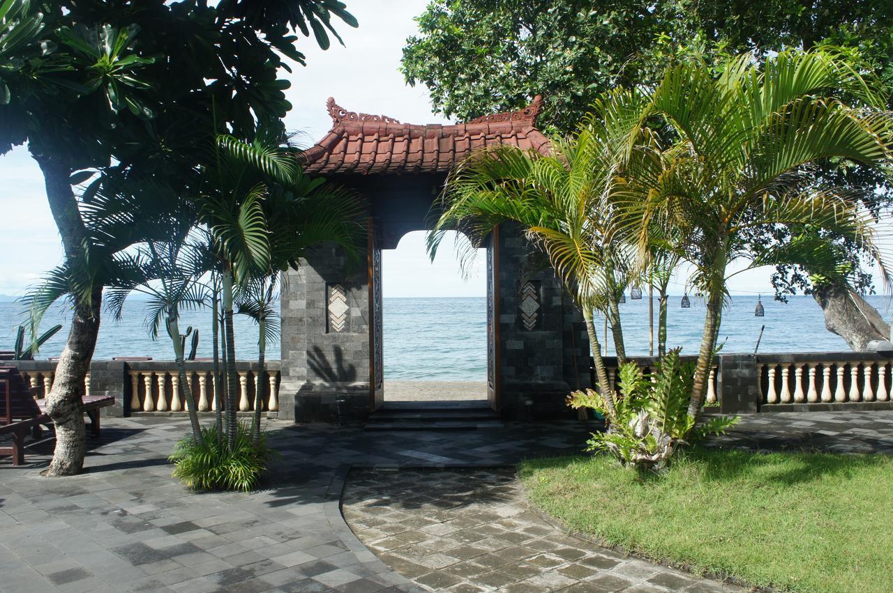 Batu Bolong Cottages Mangsit Bagian luar foto